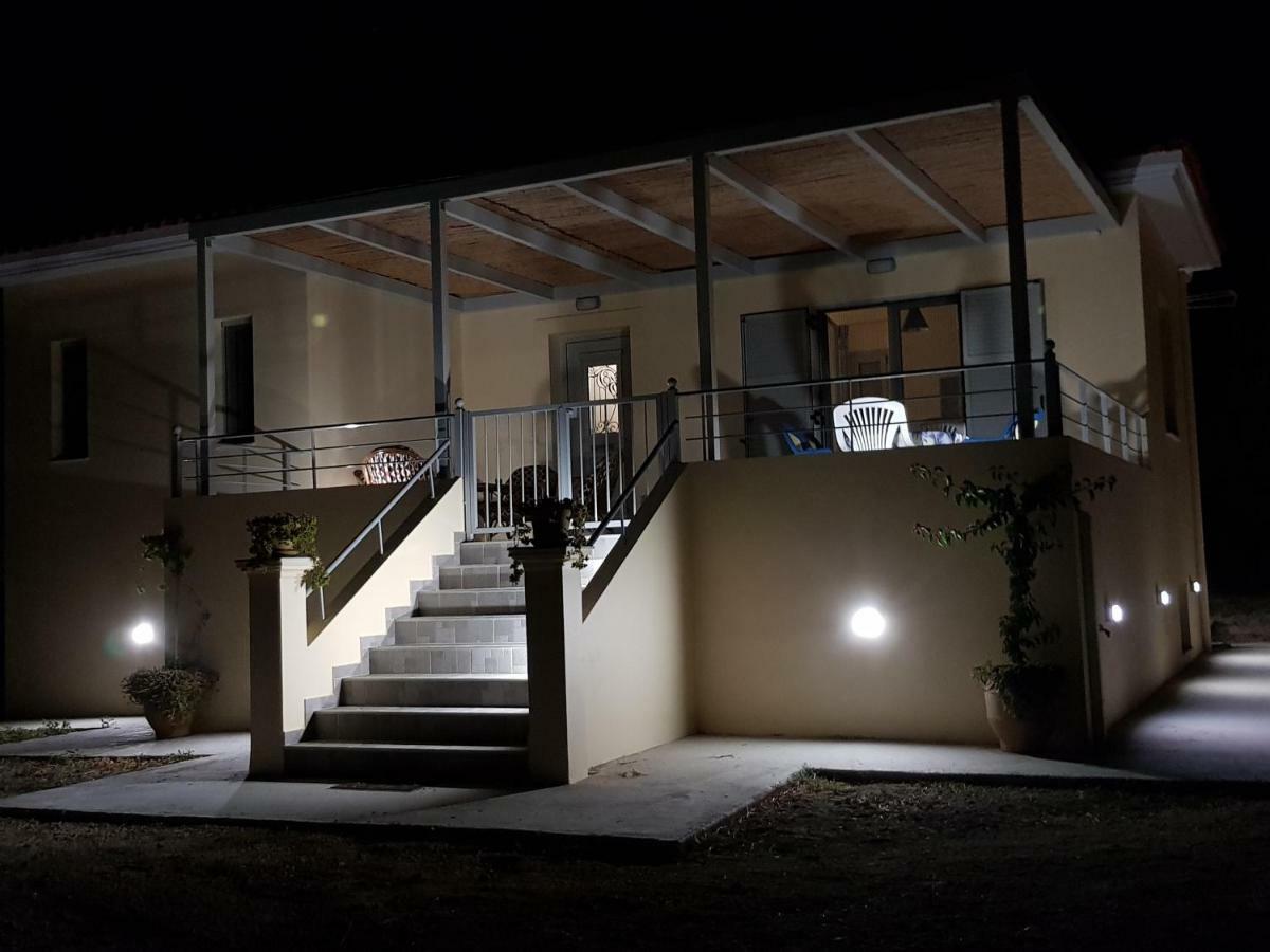 XI House Vila Xi Beach Exterior foto